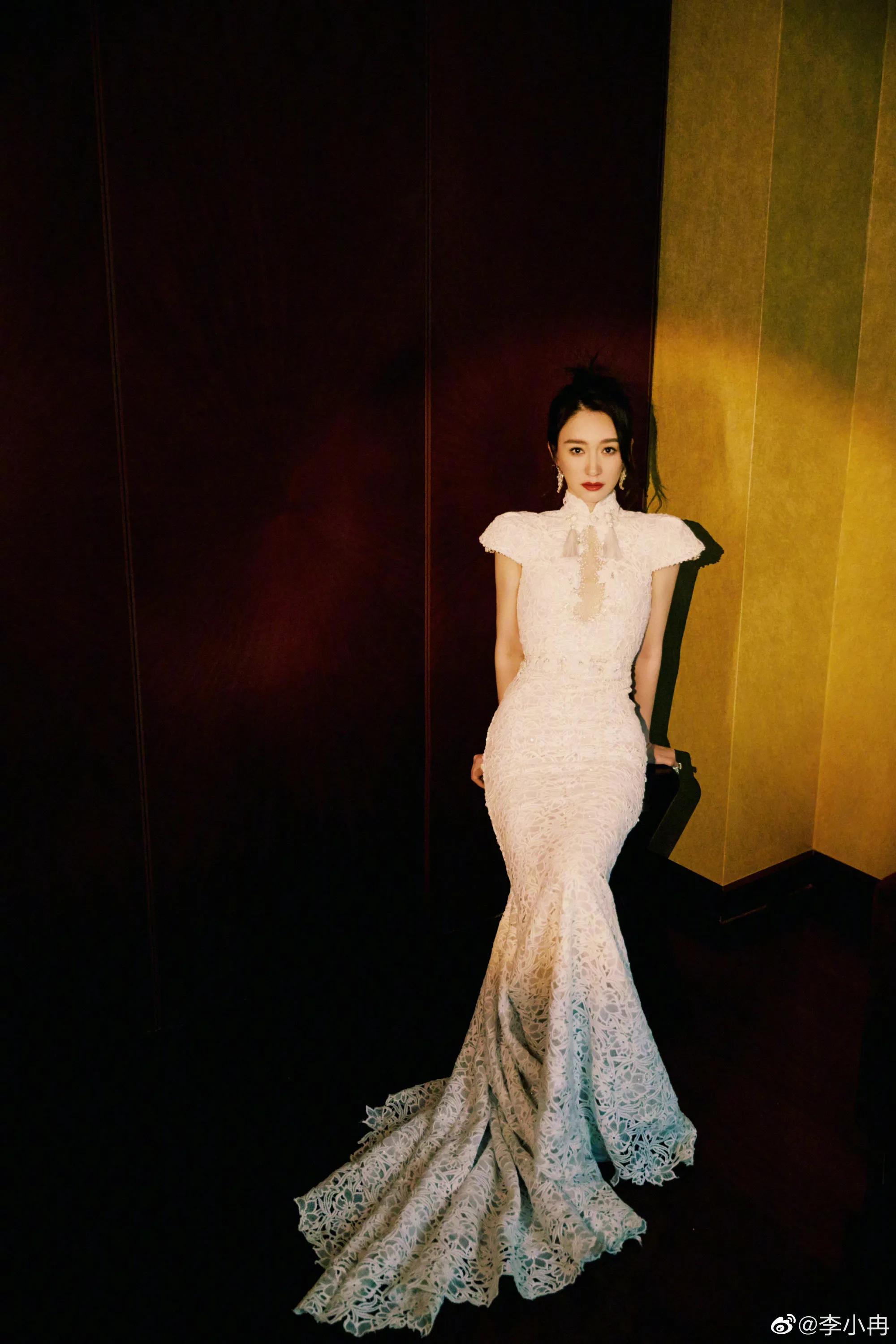 Li Xiaoran likes her figure and looks, and a beauty of this age is so ...