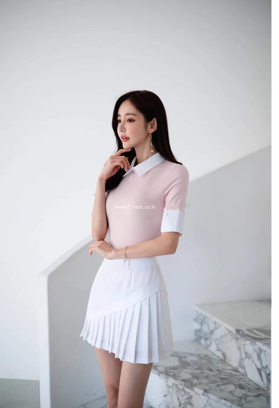 Korean model Son Yoon-joo selects high-quality beautiful pictures - iNEWS