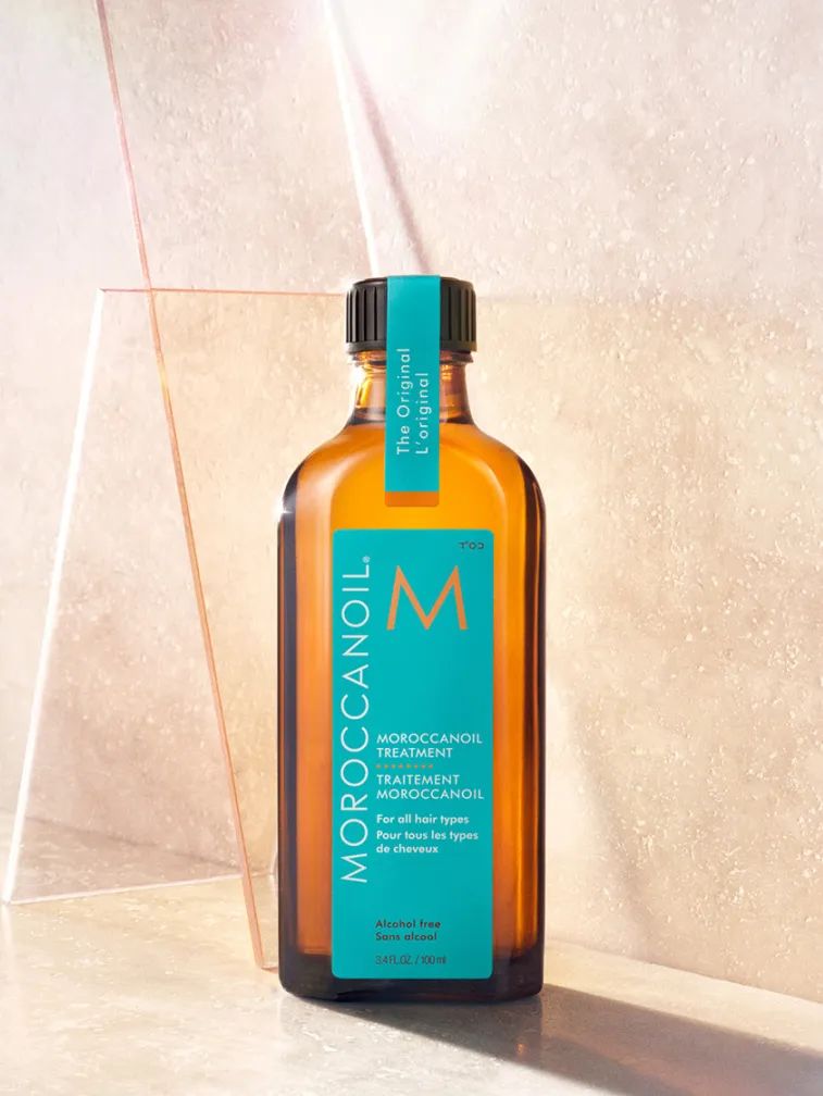 How do new highend hair care brands solve the "firstclass" problem of