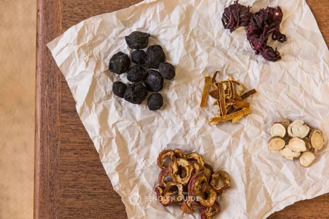 The new method of "seeking plum to quench thirst" ancient sour plum