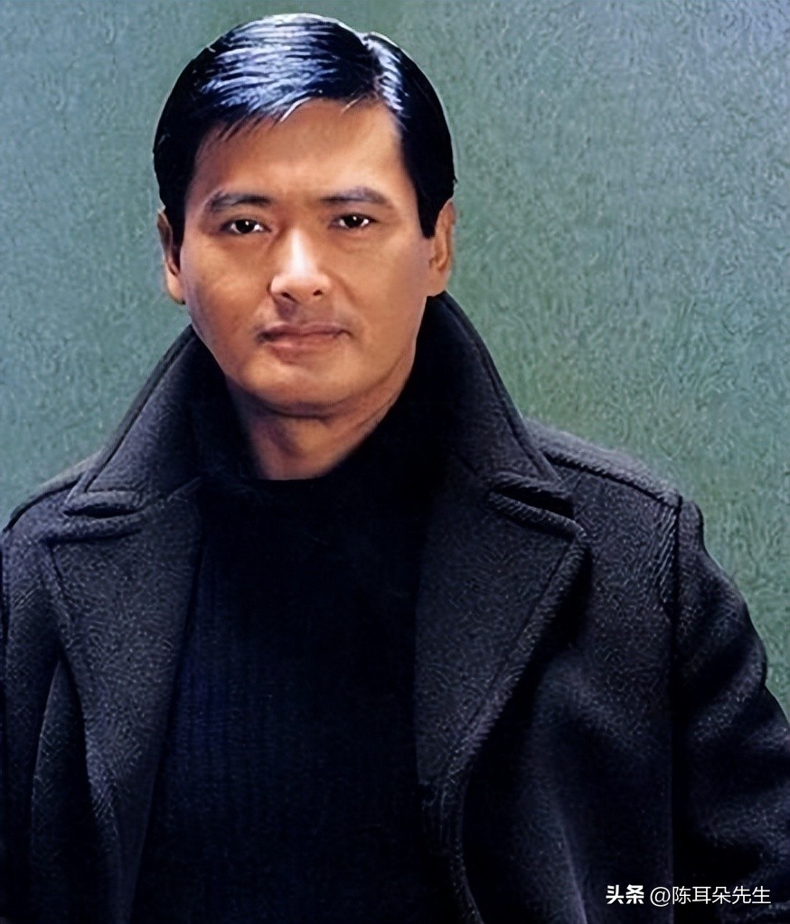 Shi Tian commented on Chow Yun-fat, when Chow Yun-fat put on the trench ...