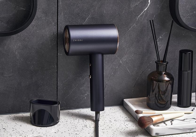 Are hair dryers harmful to the human body? Beware of the four major