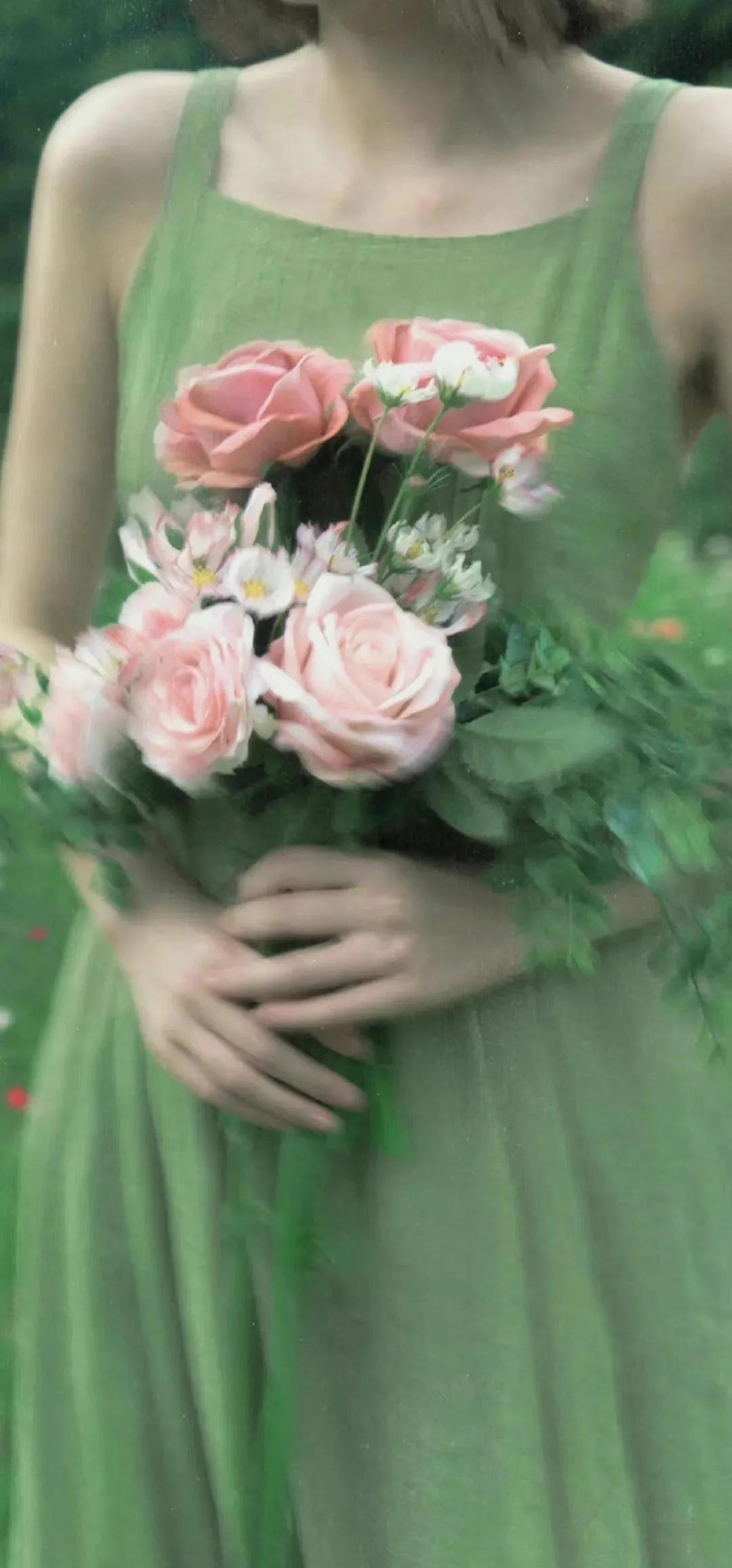 Wallpaper Did you receive flowers today? iNEWS