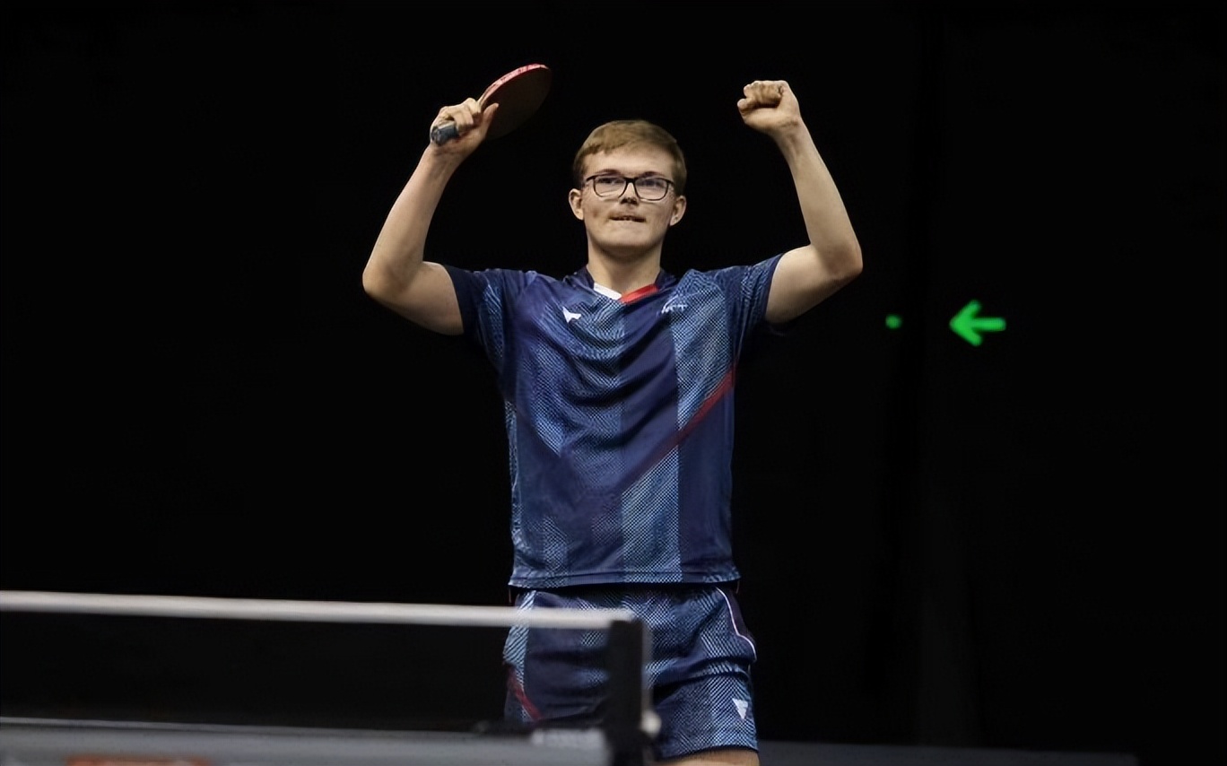 The Men's Table Tennis World Championship wins!Fighting hard in five