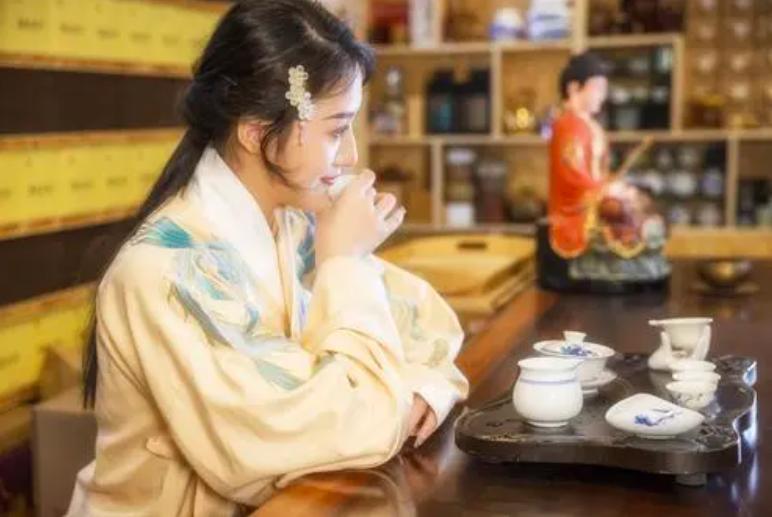 漢服儒心——從漢服的發展看儒家文化的影響 - 頭條匯