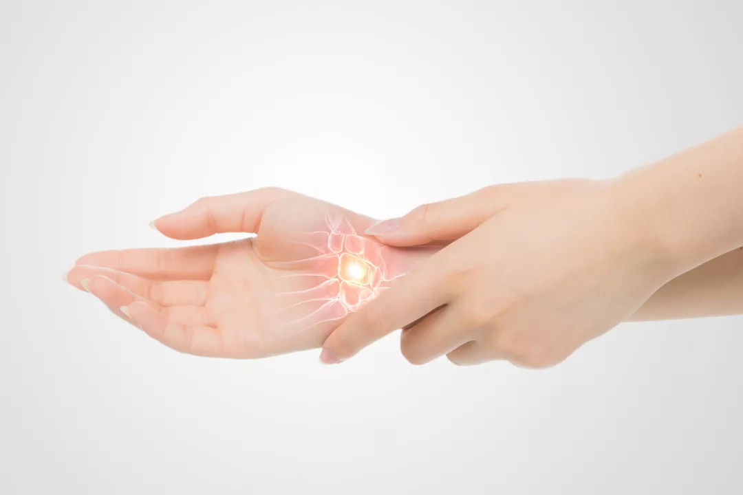 Relief and Nursing of Morning Stiffness and Wrist Pain During Pregnancy