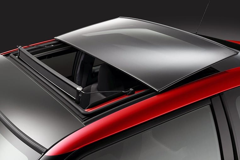 Are sunroofs safe? Do you want to bring a sunroof when choosing a car