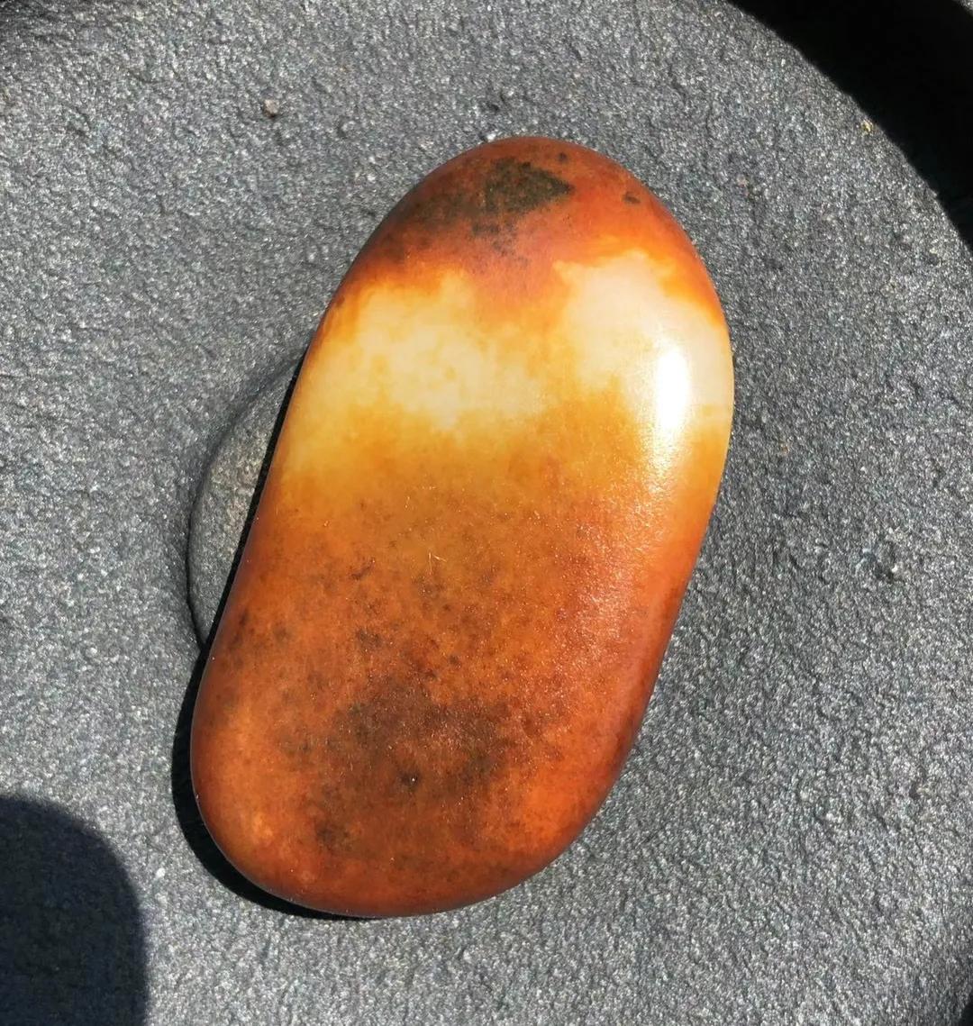 What is suet jade, and what kind of white is suet white? iMedia