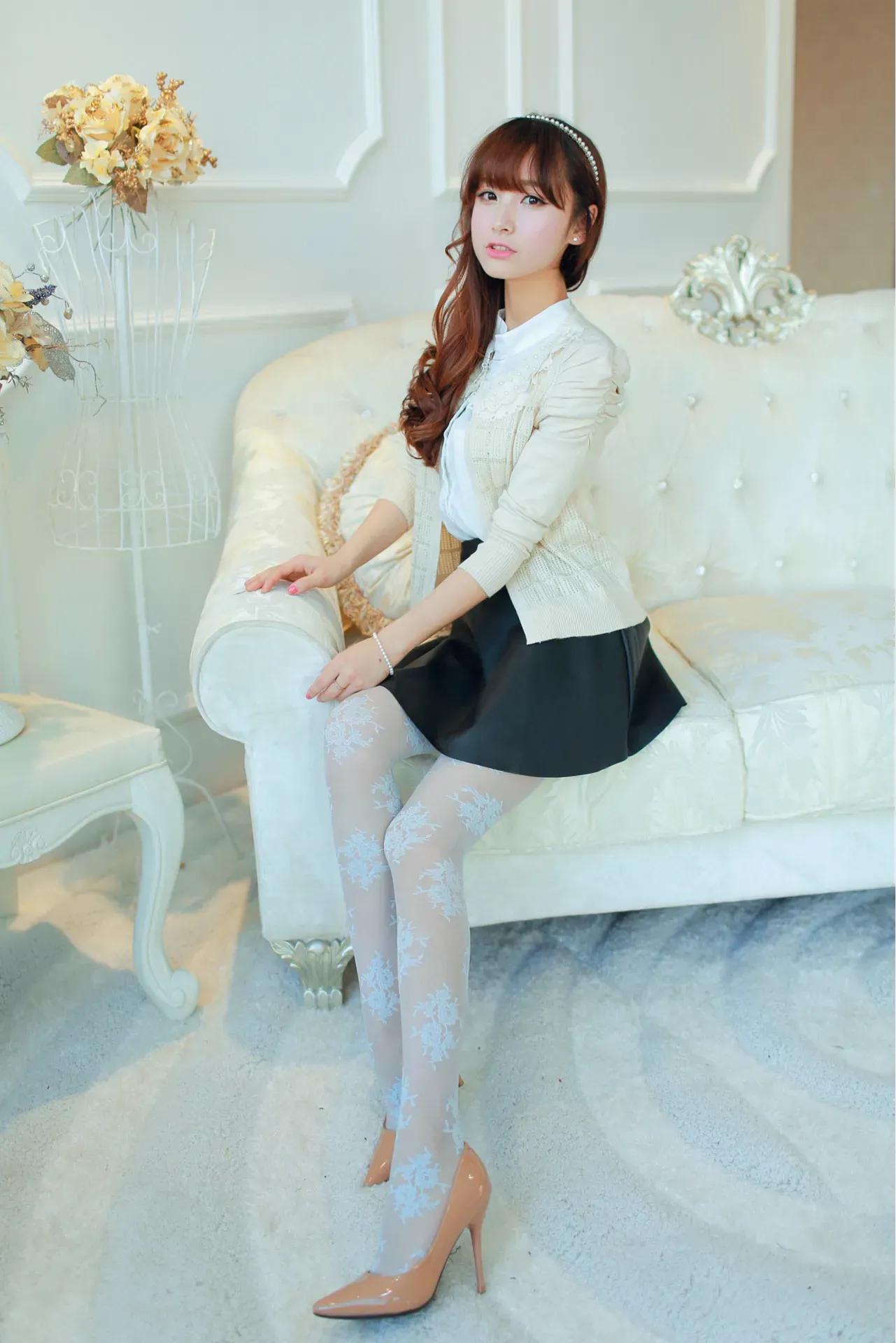 Why do some men like to wear pantyhose? iNEWS