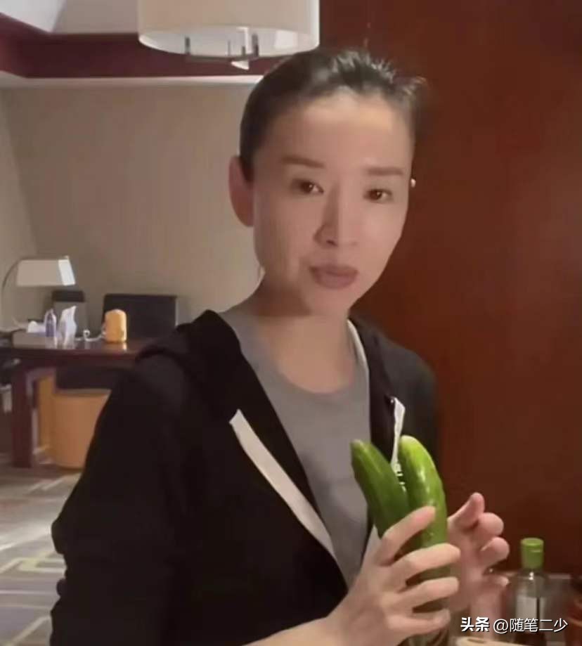 A small incident caused controversy, and Dong Jie's cooking action was ...