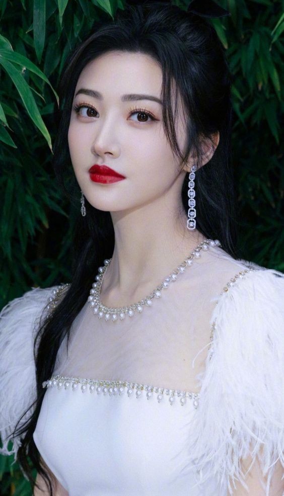 Jing Tian was rumored to be blackmailed by her ex-boyfriend and leaked ...