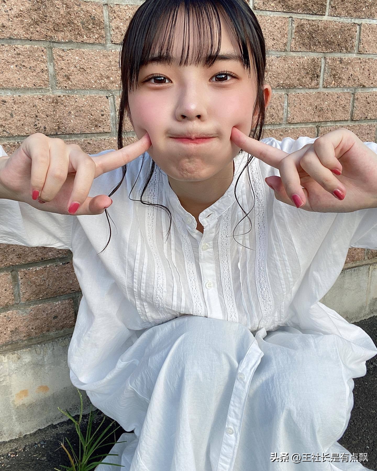 Japanese photo idol 