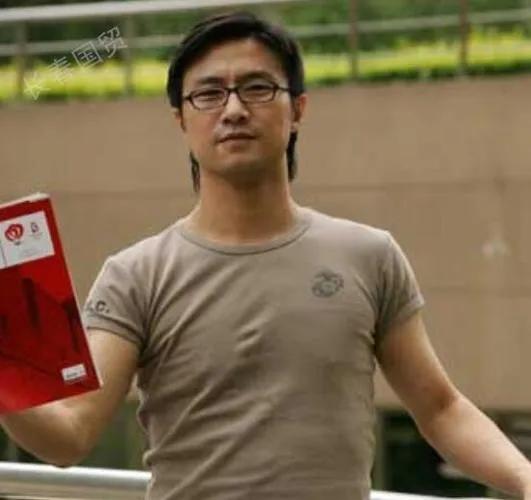 It turns out that Wang Feng is the real "legend", and his story is far