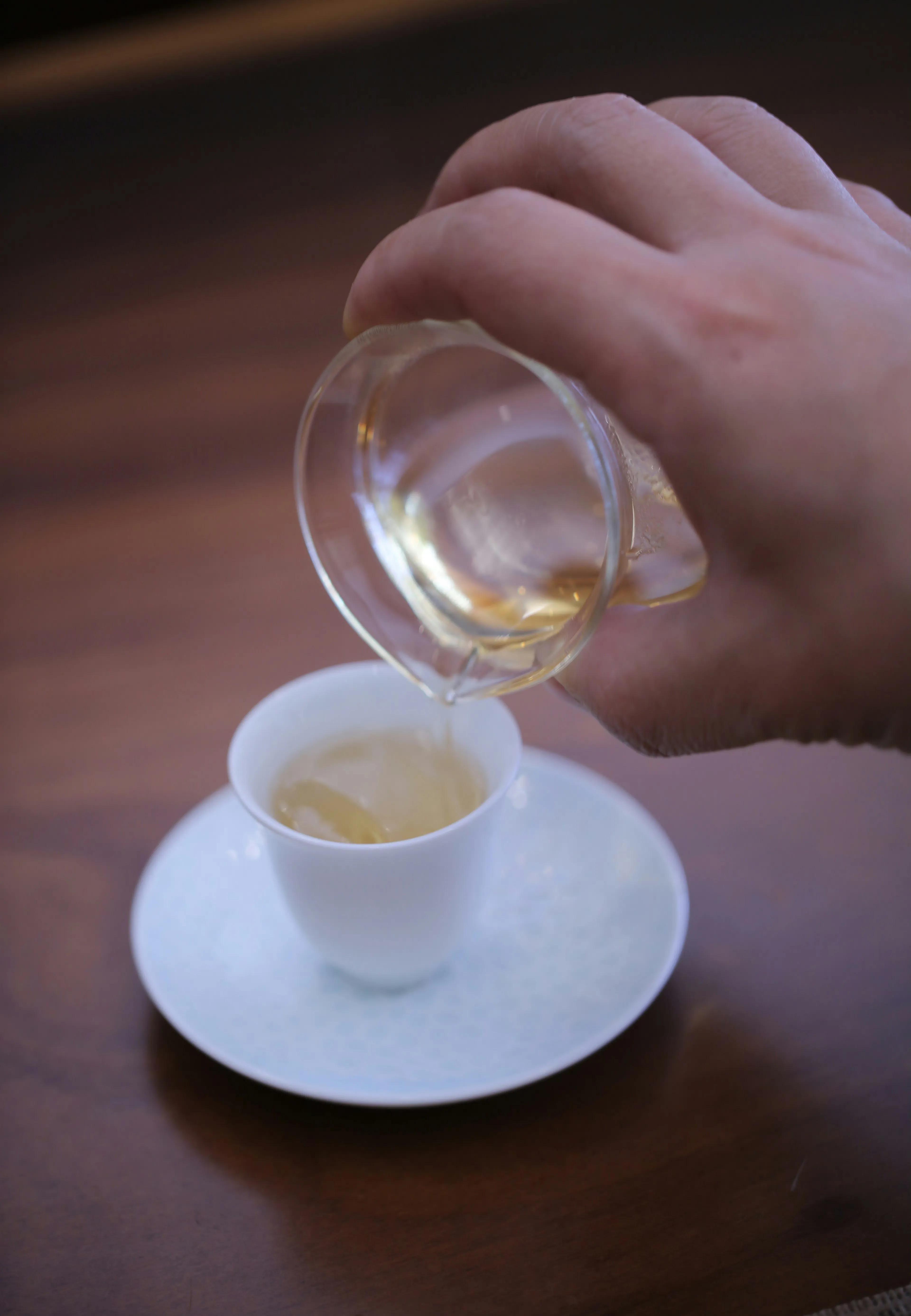 Analysis of the correlation between the taste of white tea and the