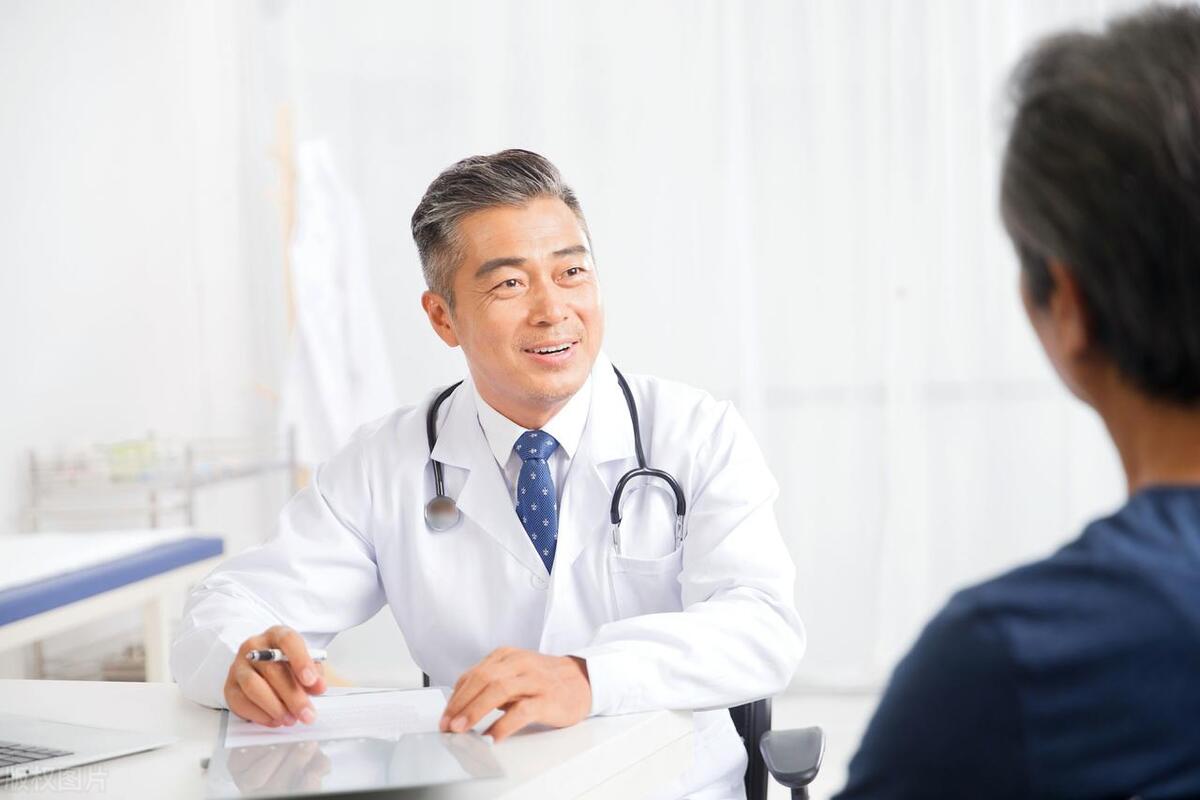 Heart palpitations, hot flashes? Or a heart problem? iNEWS