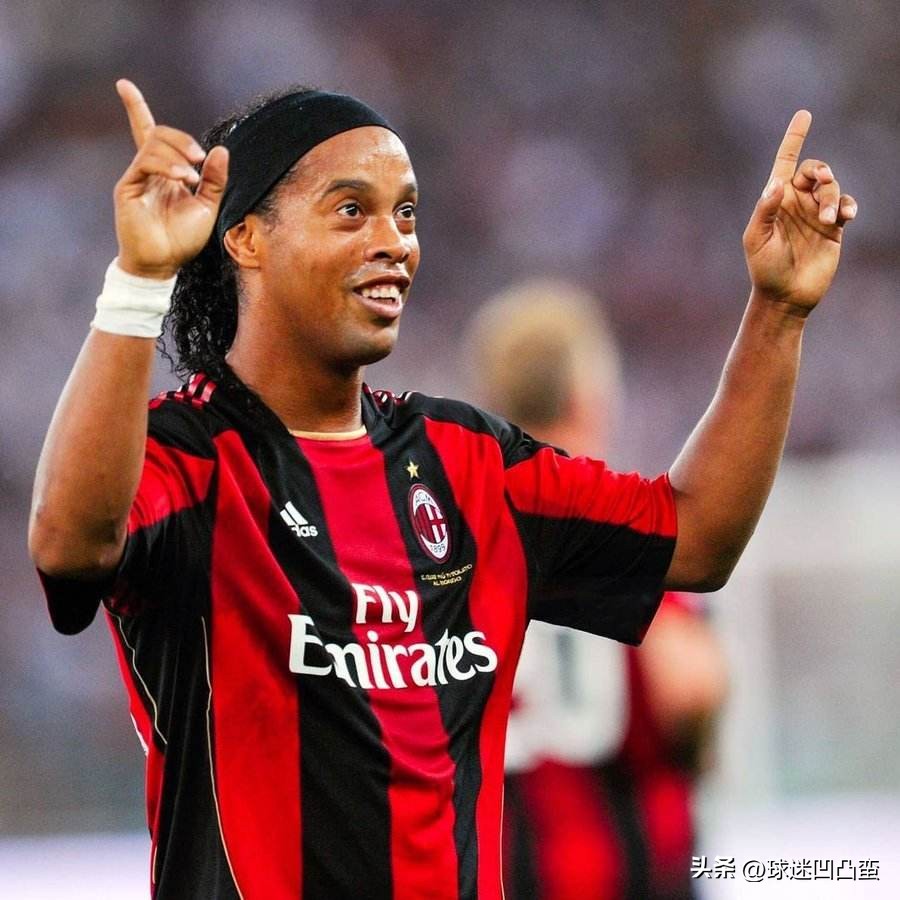 Absolute superstar series seven: Ronaldinho, the wizard on the football ...