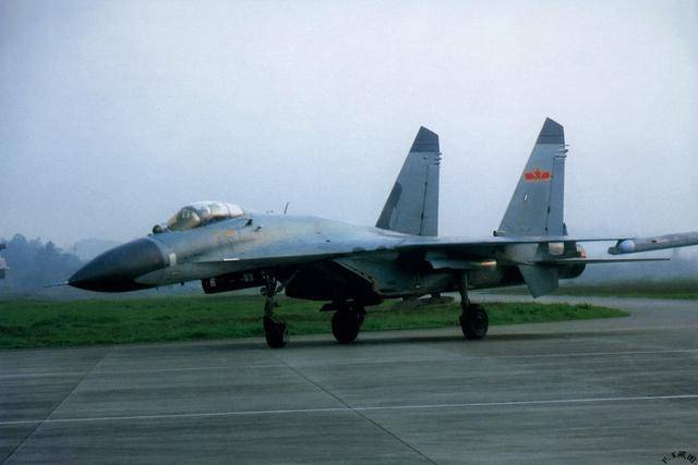Before the collapse of the Soviet Union, China obtained 3 top-level fighters, and the US media commented that it became an opportunity to catch up with the US and surpass Russia