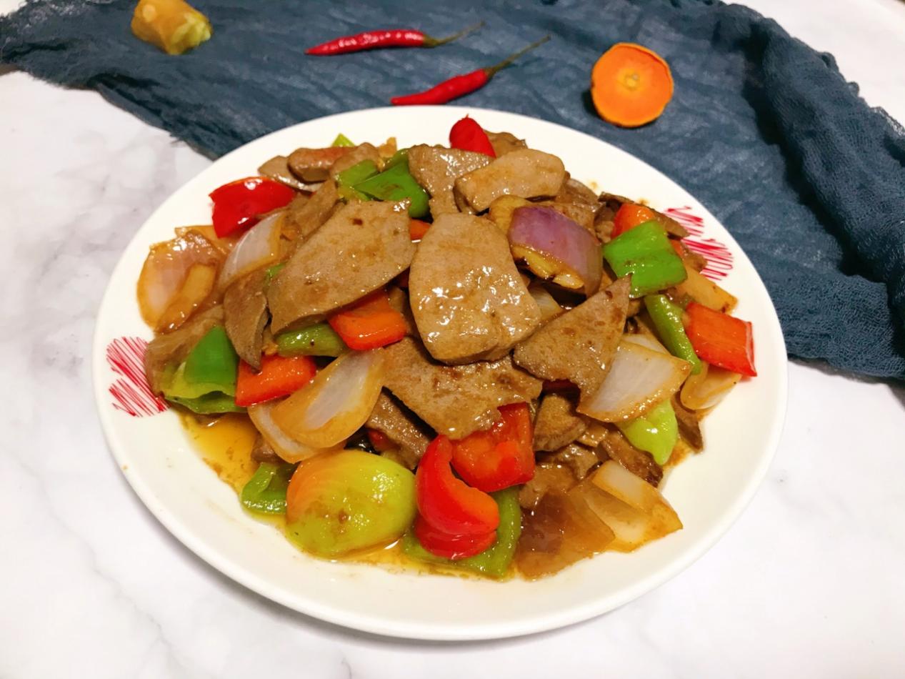 Teach you a trick, the pork liver is tender and smooth without fishy