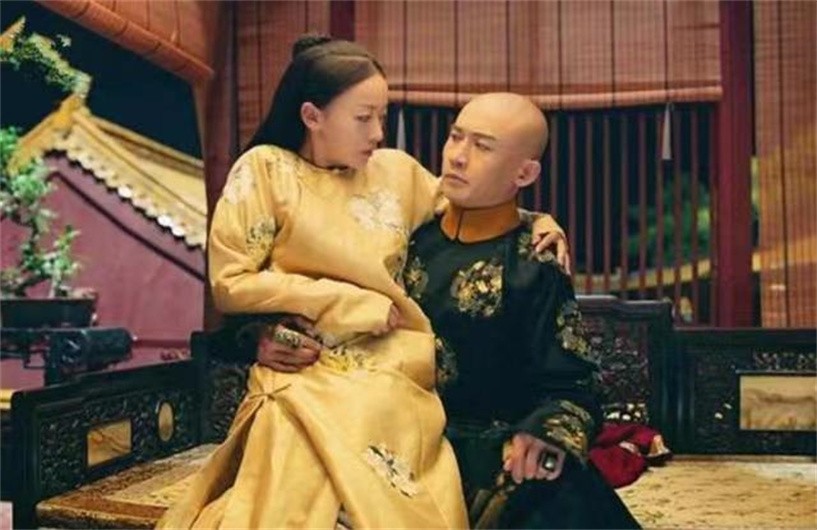 Why can Consort Ling be favored by Qianlong?This has to start from her ...