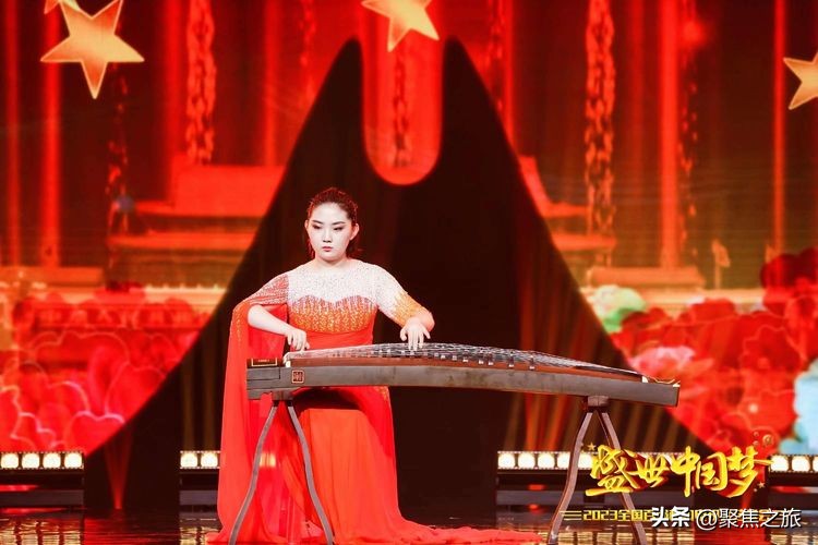 Hong Kong's future star Guzheng music rising star Cong Fangyu's