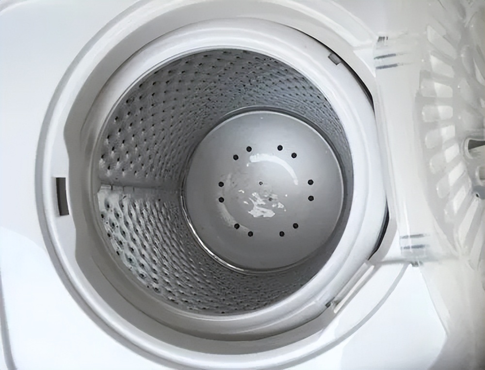 What are the reasons why the washing machine can wash but not spin dry