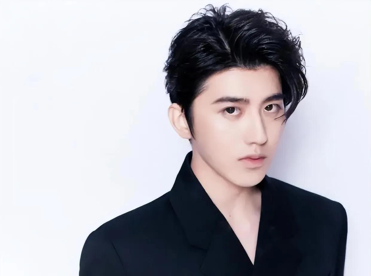 Cai Xukun: The Life of a New Generation Artist - iNEWS