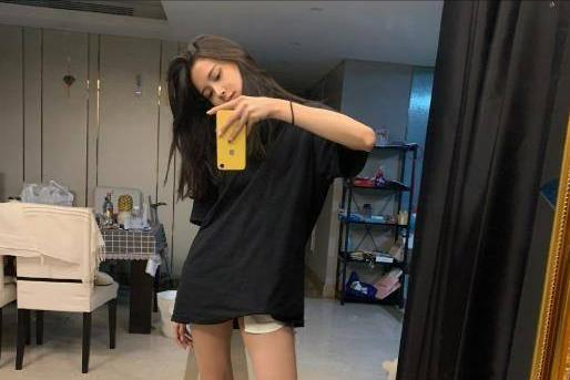 The 18th-tier actress Zhang Haoyue sold badly. She earned 240,000 yuan ...