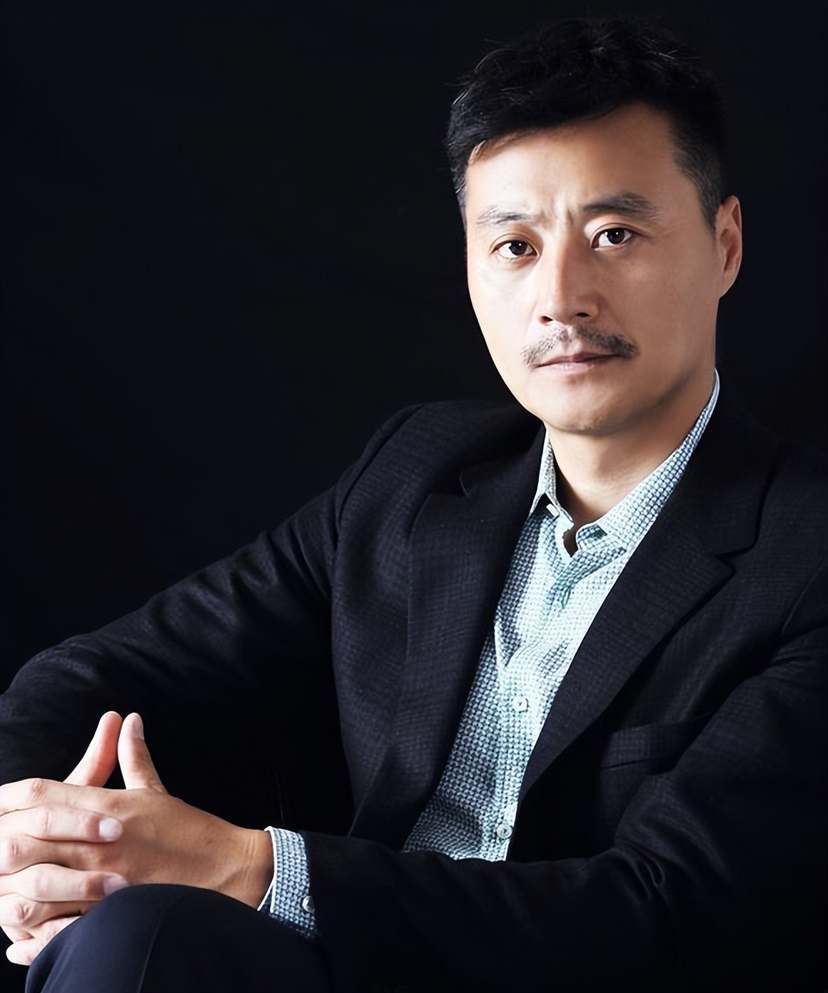 Actor Ren Chengwei: After he became famous, he promised not to abandon ...