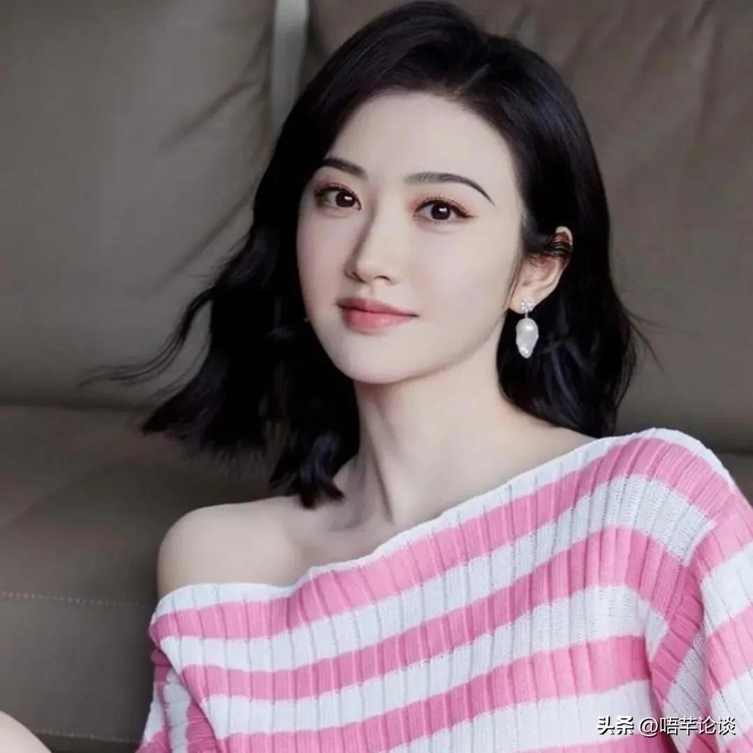 One of the female stars with the strongest background, she is Jing Tian ...