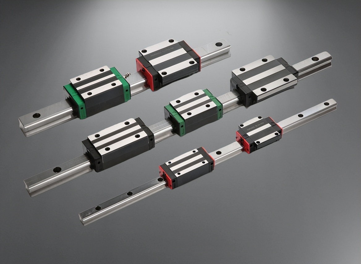 Serida How is the accuracy level of linear guides divided? iNEWS