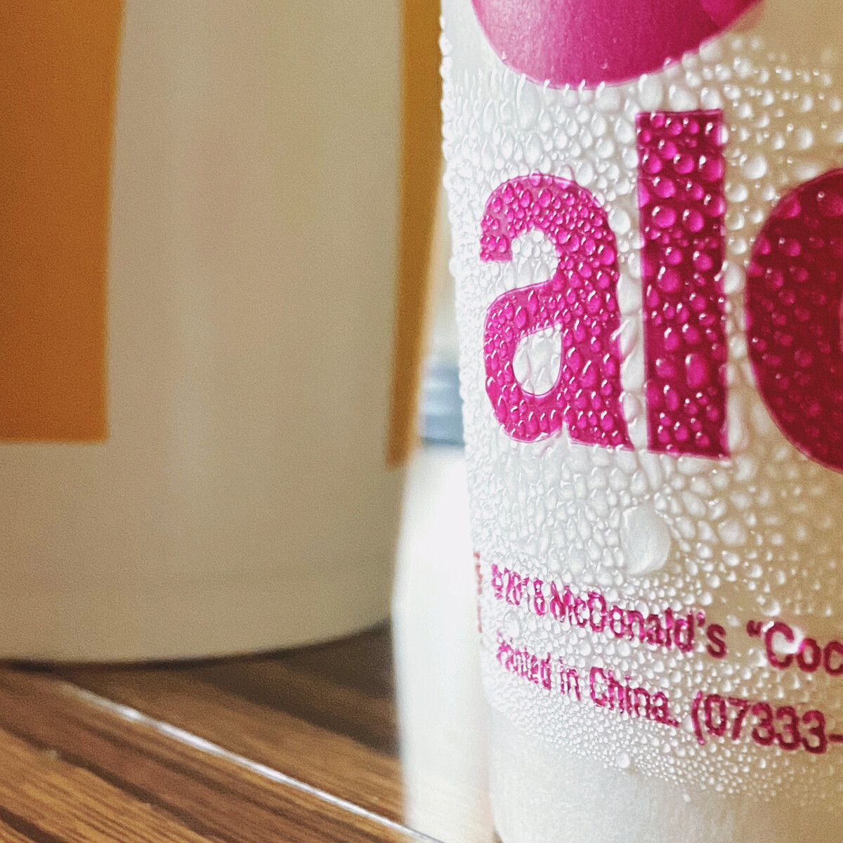 Why do Coke bottles sweat? iNEWS