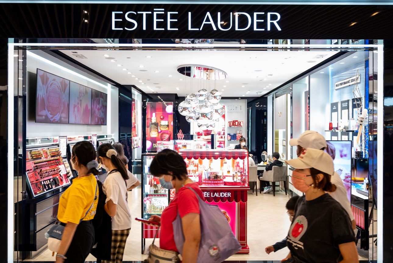 Expanded DHL building for Estée Lauder in Cheb will be worth EUR