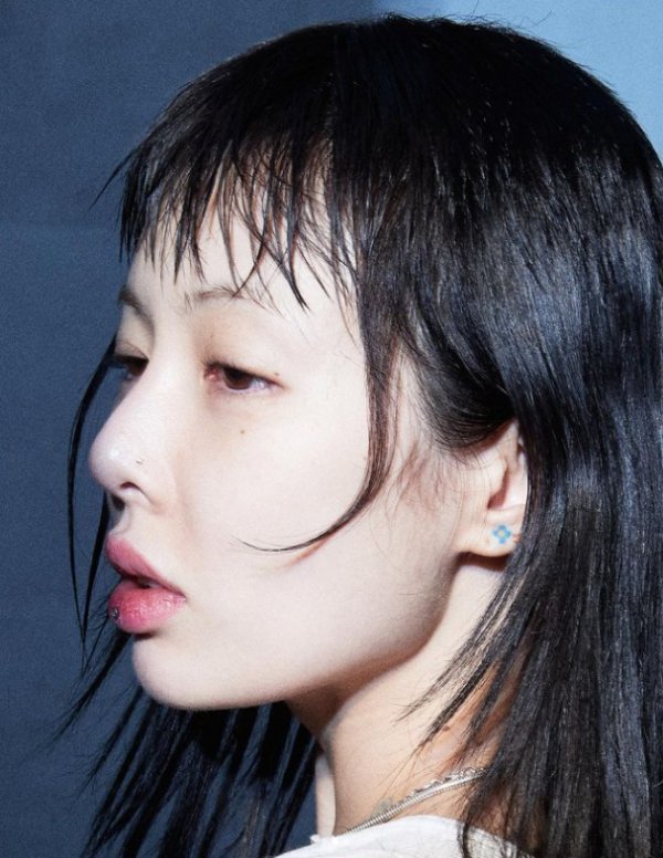 Korean beauty Hyuna, the latest photos without makeup! a bit weird - iNEWS