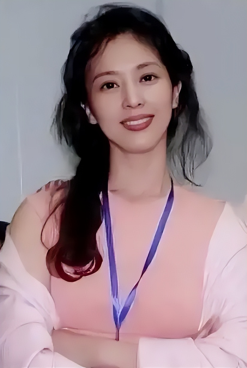 After 16 years, look at Liu Xiaoli and give up her career and marriage ...
