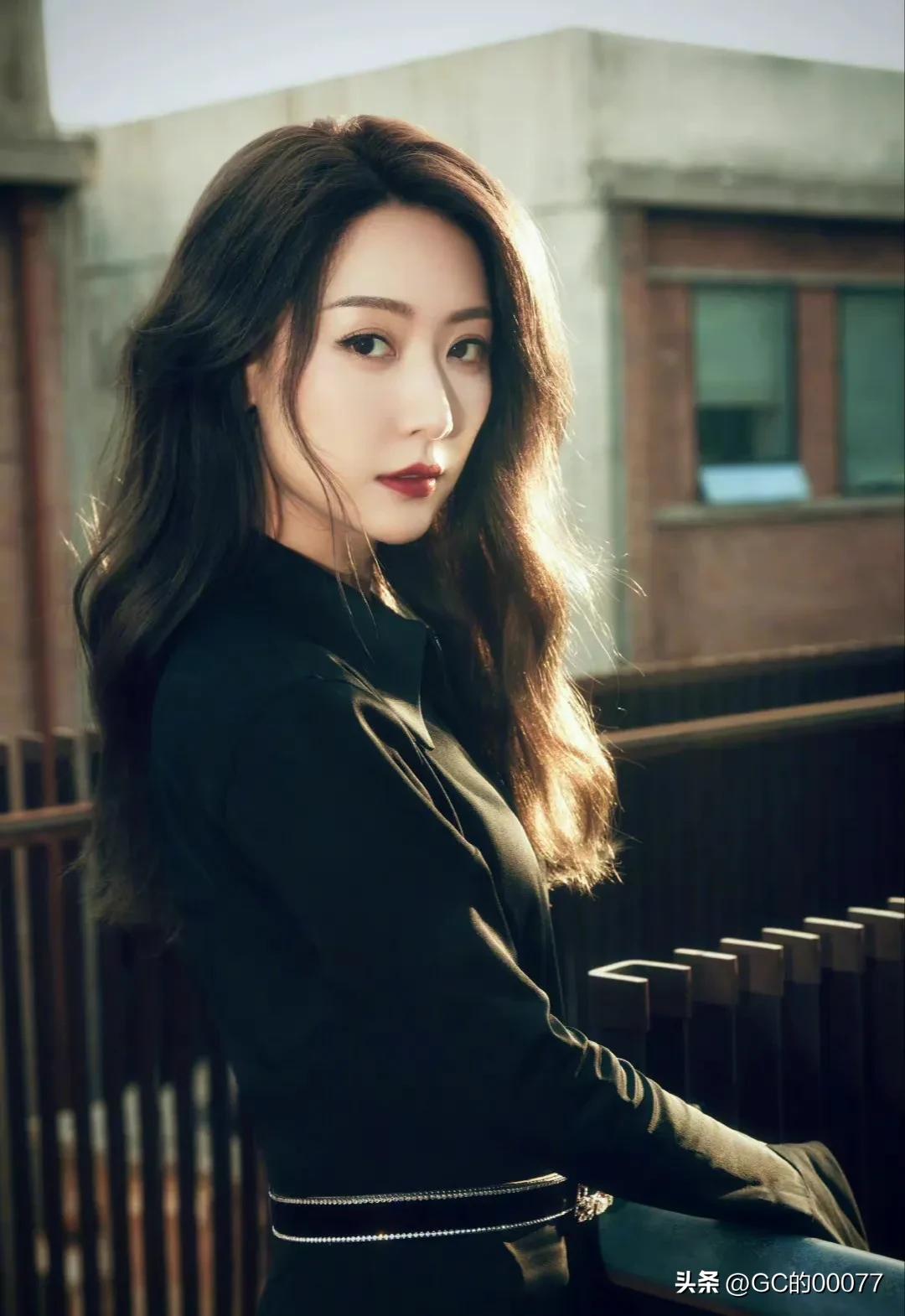 Star picture Bai Bing - iNEWS