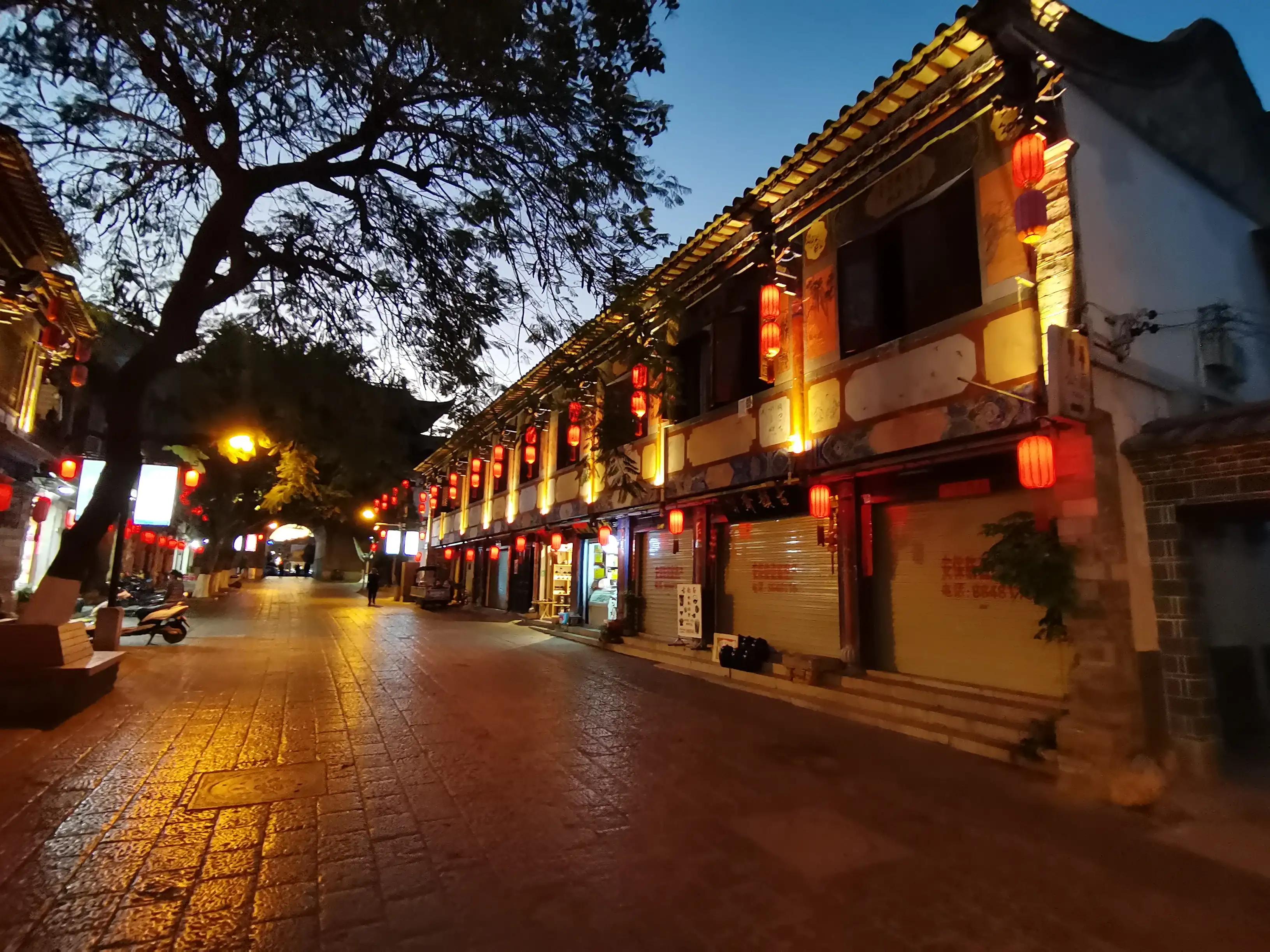 Night tour of Lin'an ancient city, different beauty - iNEWS
