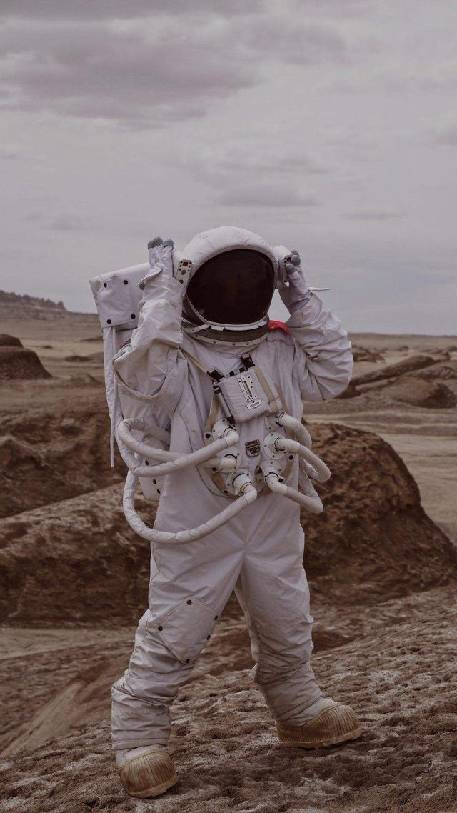 After 3 months in space, how do astronauts take a bath, get a haircut