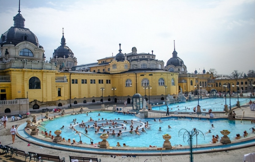 Different bathing culture, explore the unique charm of bathing with