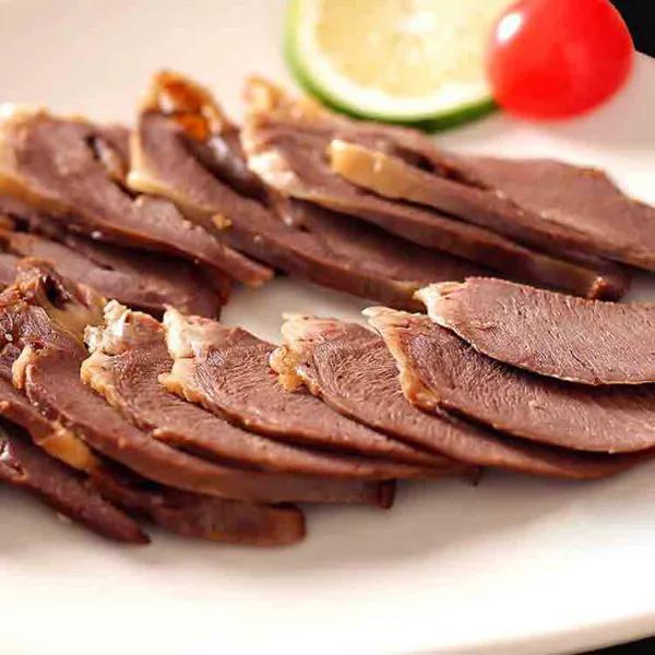 The best way to taste braised pork heart! iNEWS