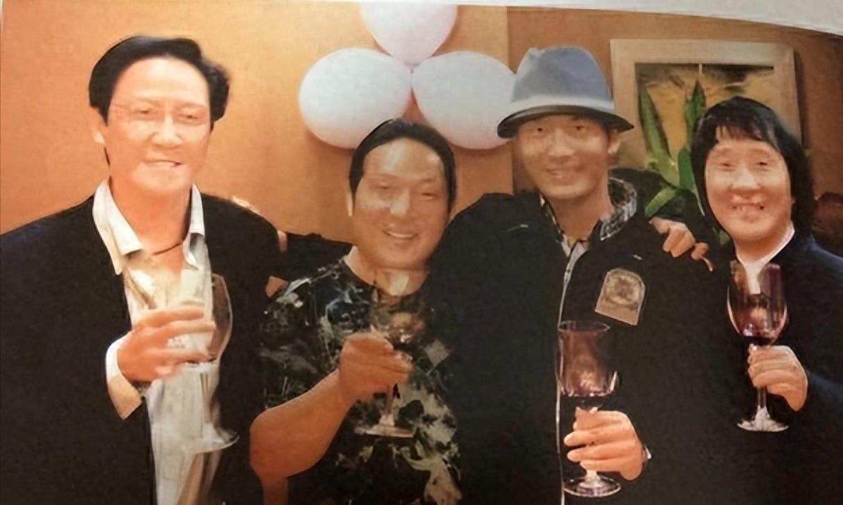 "Master" Wang Lin: "Dedicated beds" for dozens of naked female stars