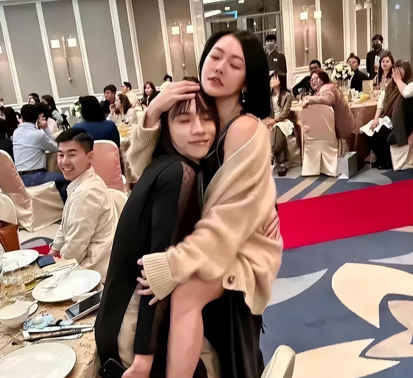 Xu Yajun was drugged by Little S, and after seeing through, she was ...
