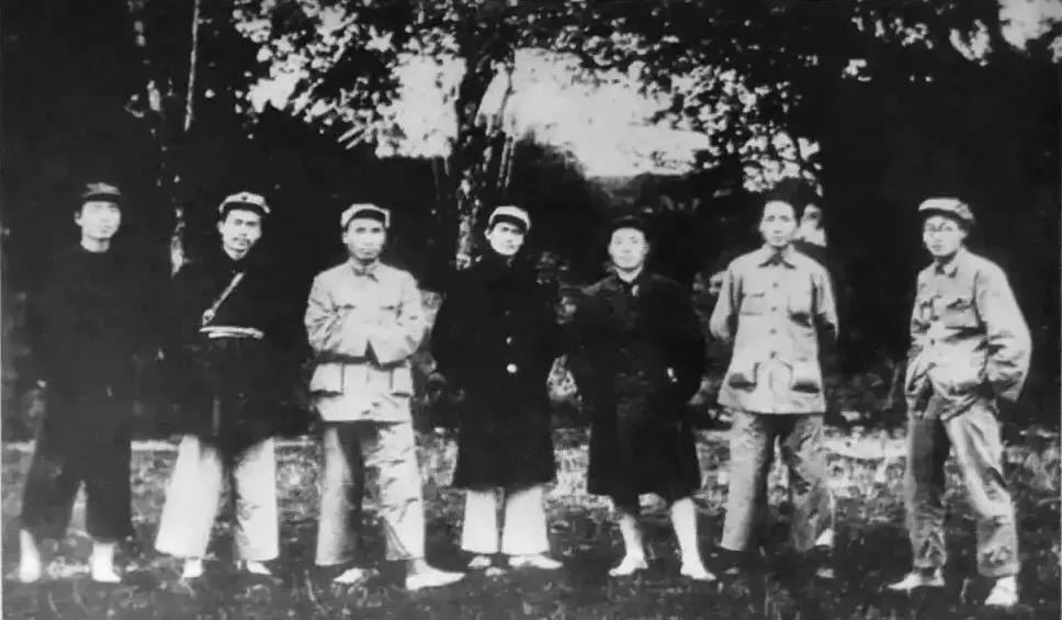 Mao Zedong praised Wang Jiaxiang - iNEWS