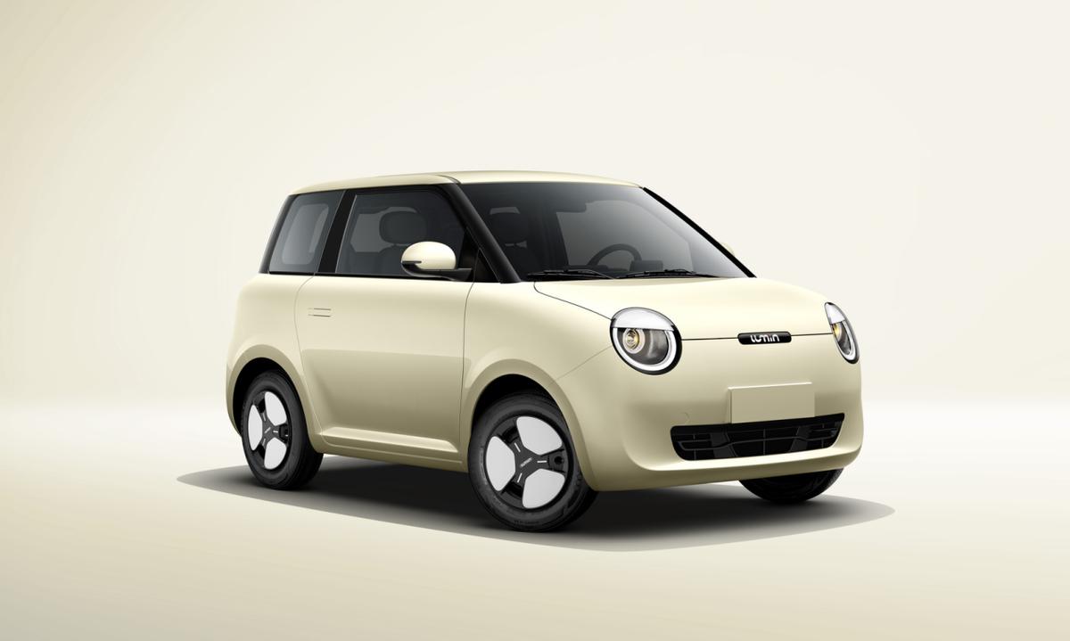 Young people don't have to worry about choosing a car during the Spring ...