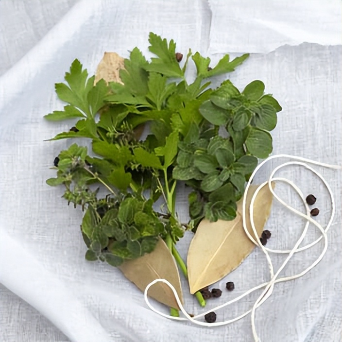 What is Bouquet Garni French Herb Bunch? iNEWS