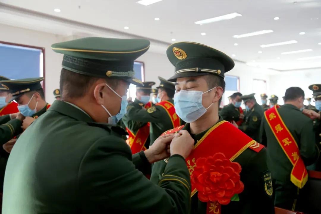 Goodbye, comrades in arms - iNEWS