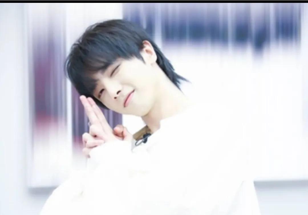 Guo Qilin and Hua Chenyu reported a new relationship, one woman was ...