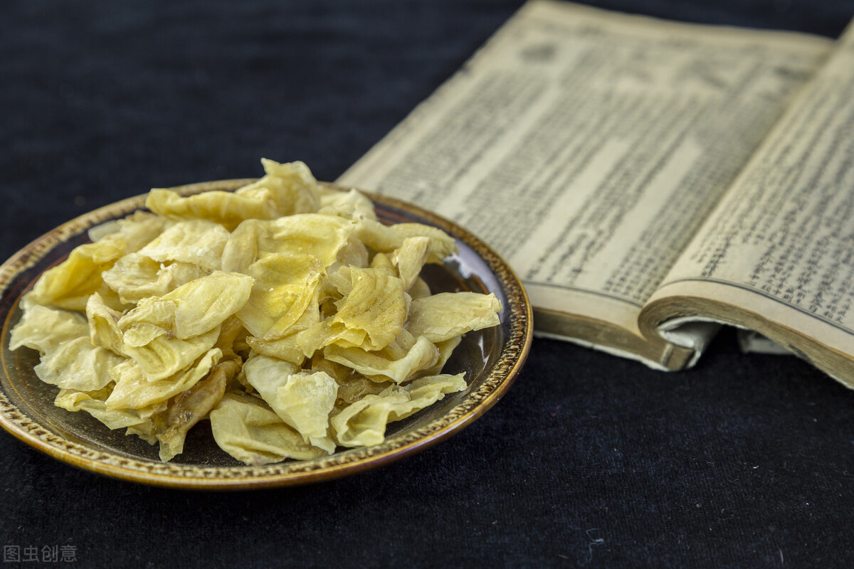 Patients suffering from kidney stones in vitro stone crushing effect is