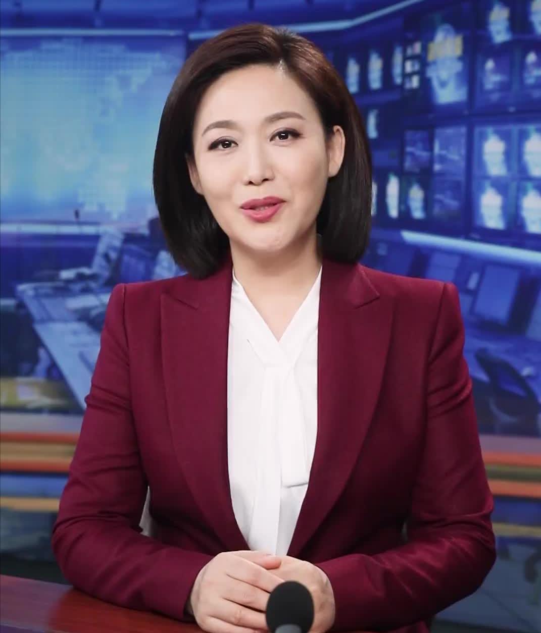 CCTV anchor Zheng Li: Zhao Pu's wife is a rumor, a 37-year-old low-key ...