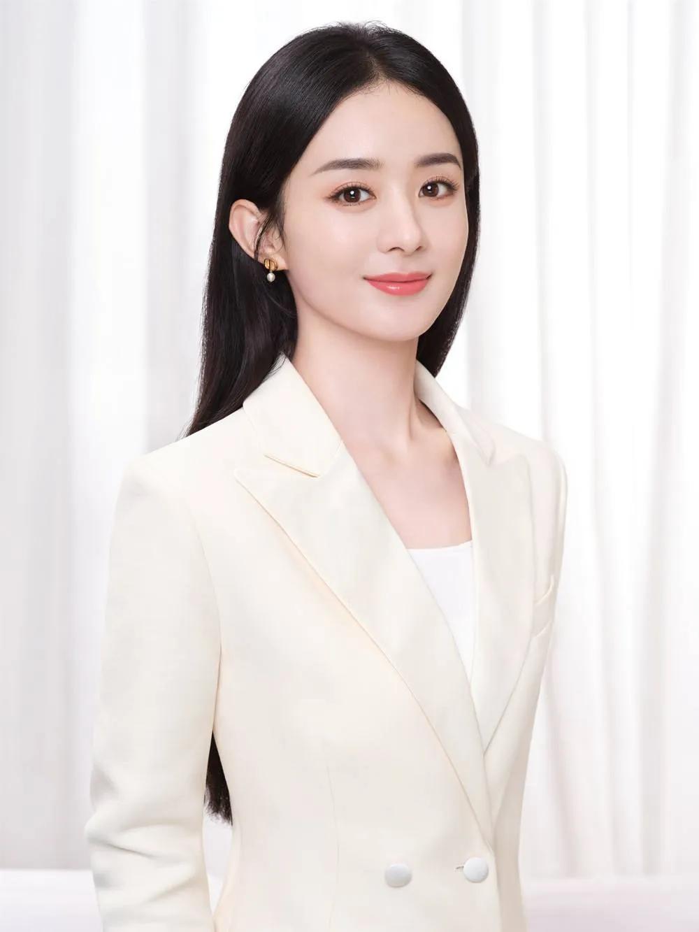 Who is more beautiful, Zhao Liying or Yang Zi?Who do you prefer? - iNEWS