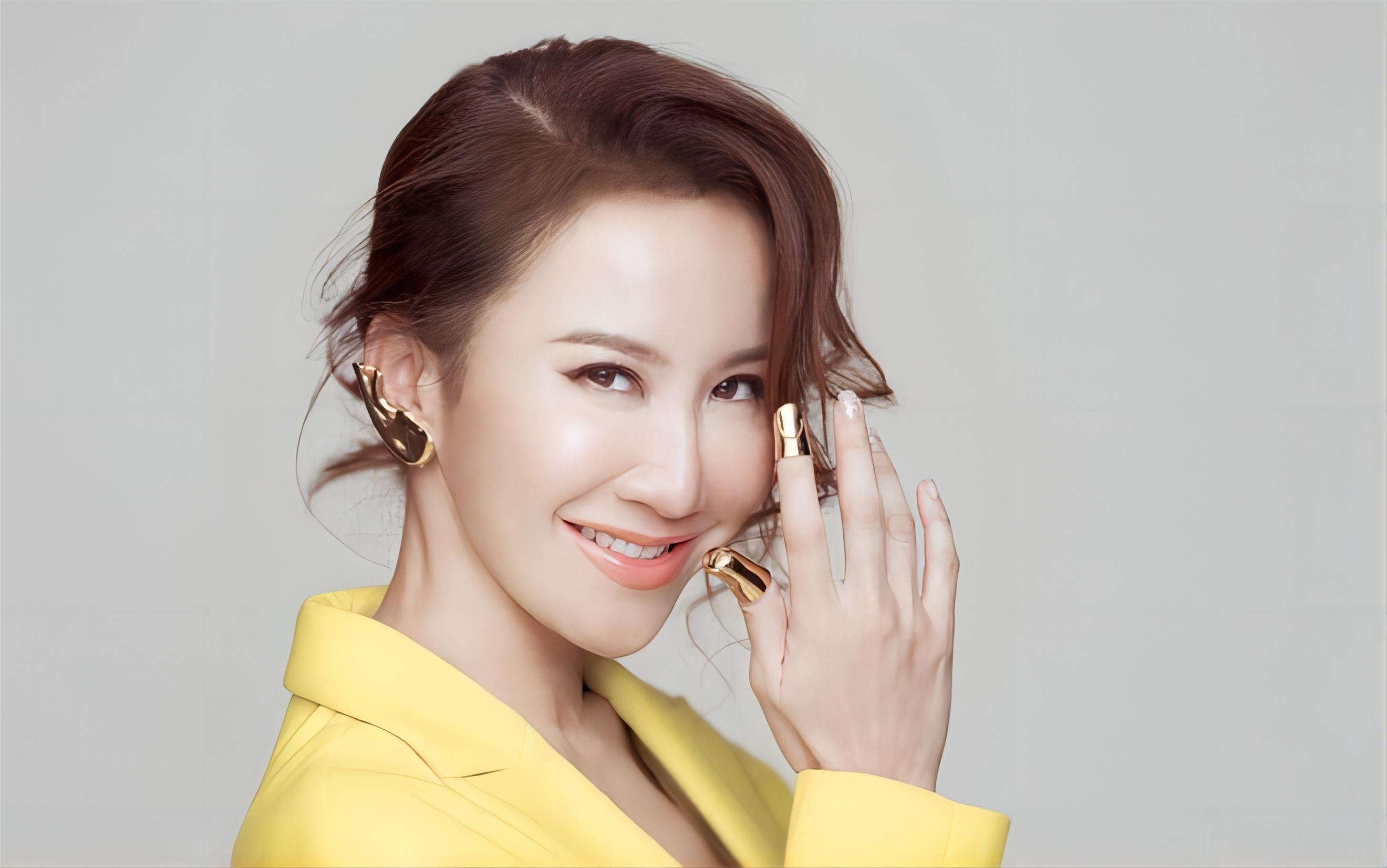 Coco Lee: Husband cheated for 11 years, 2 stepdaughters help their father,  but she still have the courage to find happiness - iNEWS